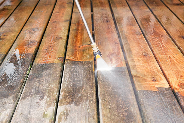 Best Playground Equipment Cleaning  in Willow Oak, FL