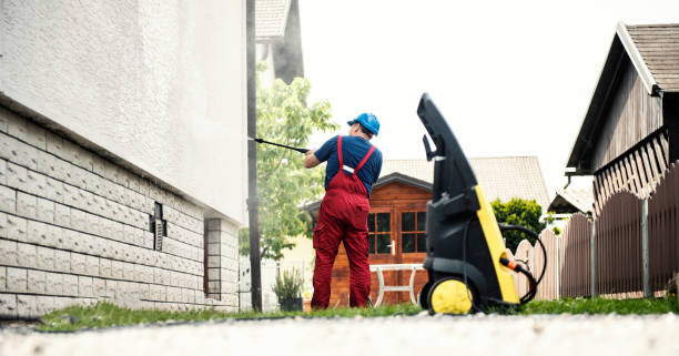 Animal Enclosure Cleaning in Willow Oak, FL